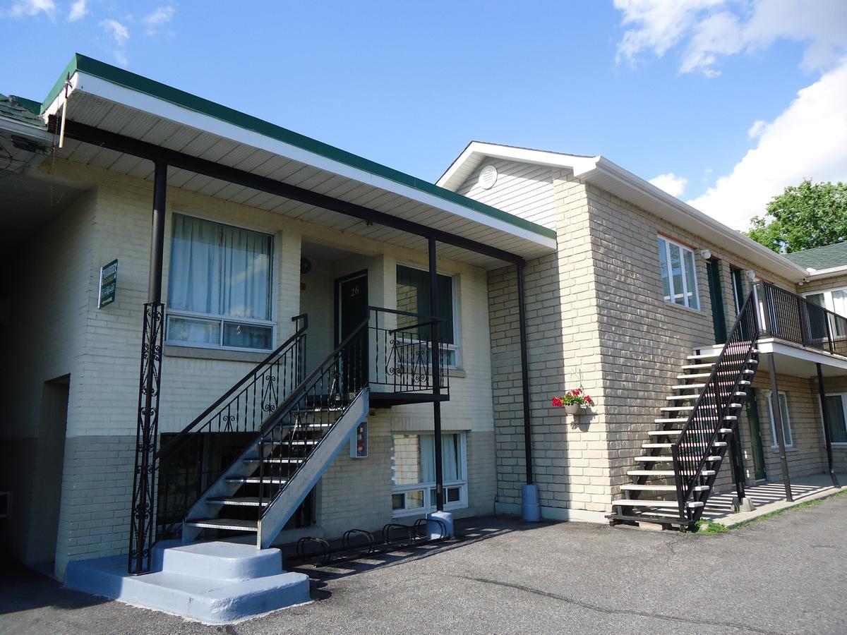 Motel Chateauguay Hull Exterior photo